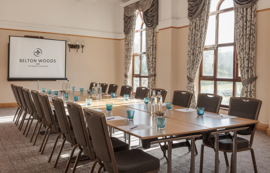 Hawthorne Carousel Desktop Hawthorne Boardroom 2 Carousel