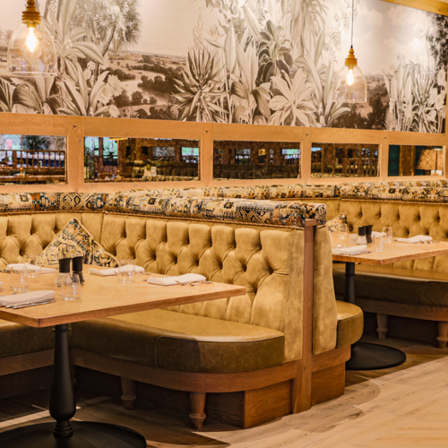 <p>BELTON WOODS BAR &amp; GRILL</p>