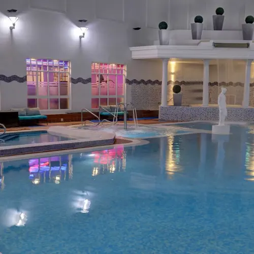 <p>POOL</p>