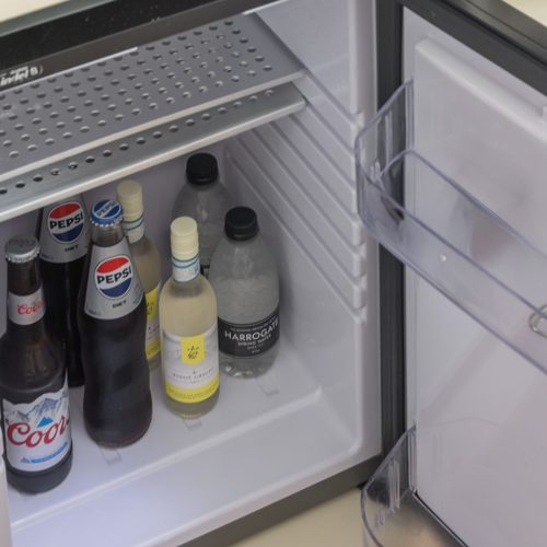 <p>SUPERIOR KING</p>