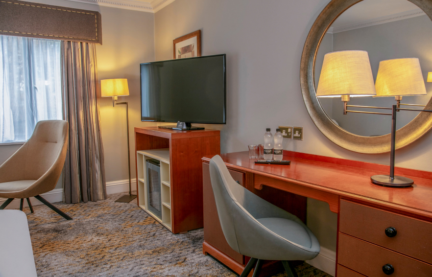 Carousel Desktop Deluxe King 7 Carousel